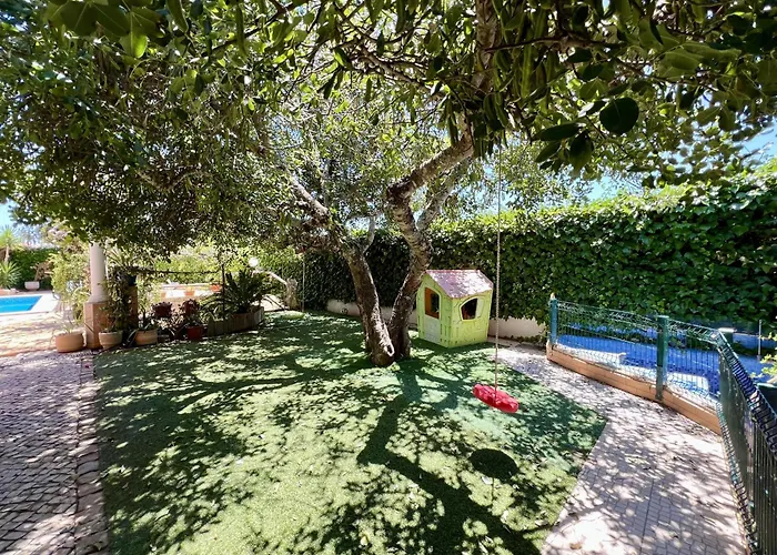 Alvor Traditional With Pool By Homing 别墅 Mexilhoeira da Carregacao