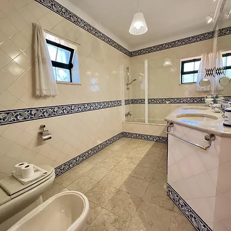 Alvor Traditional With Pool By Homing * Unhais Da Serra